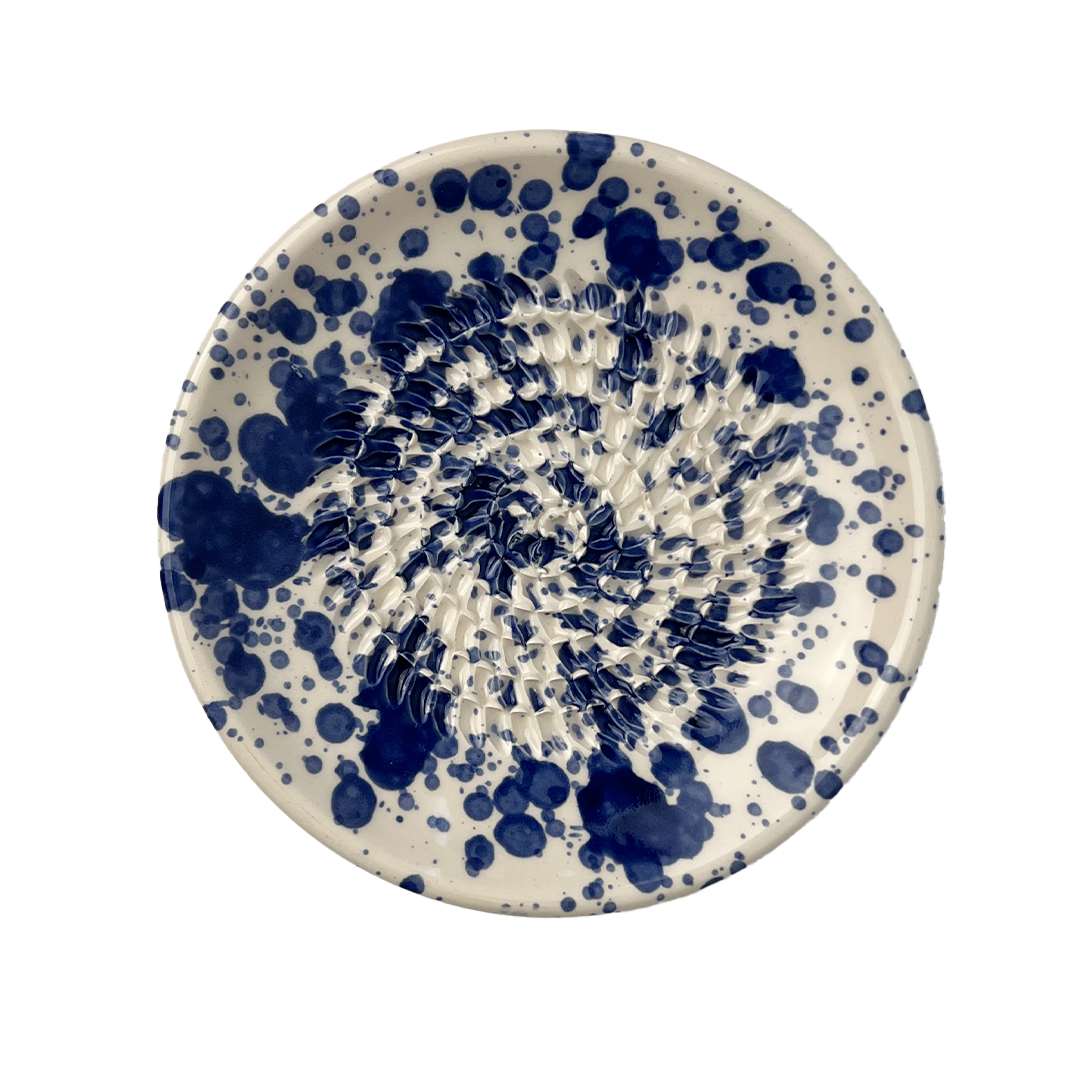 Raspbordje wit met blauwe spetters ø12,5